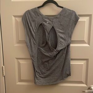 Lululemon Athletica Gray Muscle Tee with Cut Out Design
